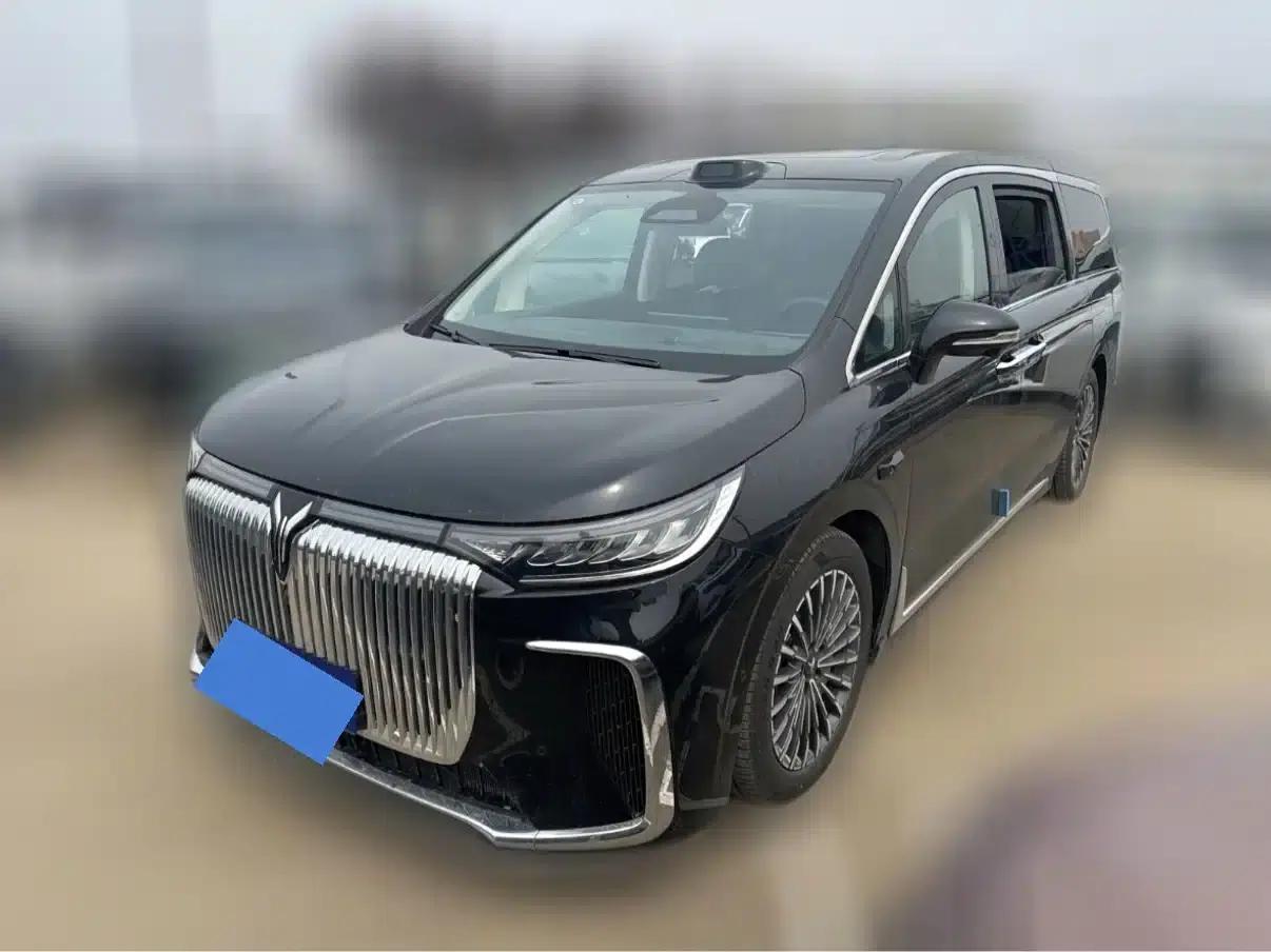 Voyah Dreamer 2026 PHEV Qiankun Ultra — миниатюра 1