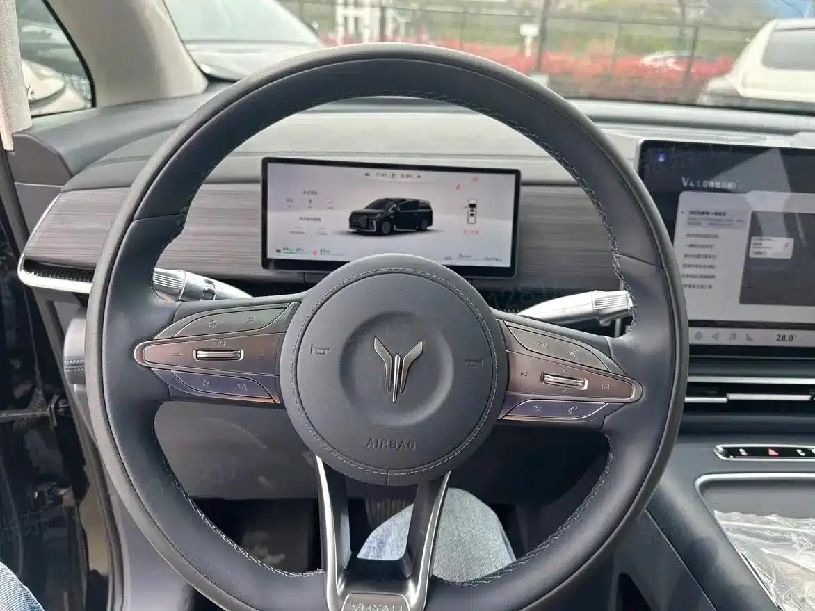 Voyah Dreamer 2026 PHEV Qiankun Ultra — миниатюра 7