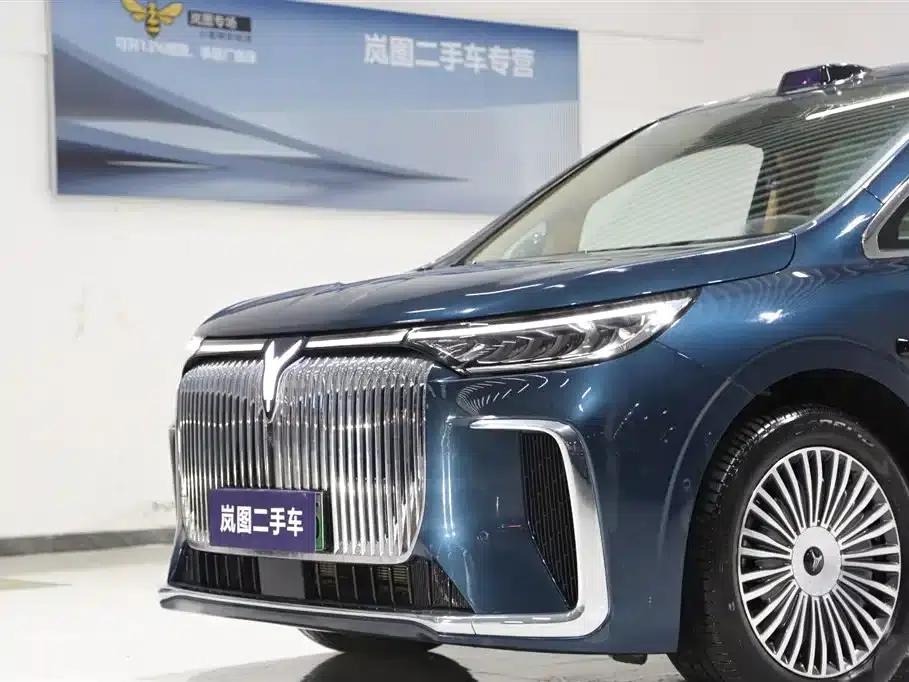 Voyah Dreamer 2025 PHEV 4WD Premium Qiankun Edition — миниатюра 5
