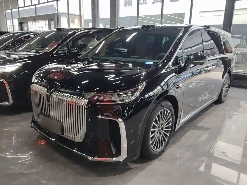Voyah Dreamer 2026 PHEV Qiankun Ultra — миниатюра 1