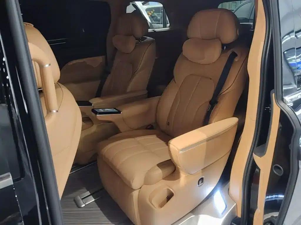 Voyah Dreamer 2026 PHEV Qiankun Ultra — миниатюра 17