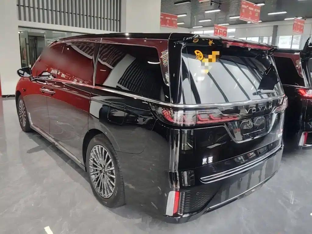 Voyah Dreamer 2026 PHEV Qiankun Ultra — миниатюра 5