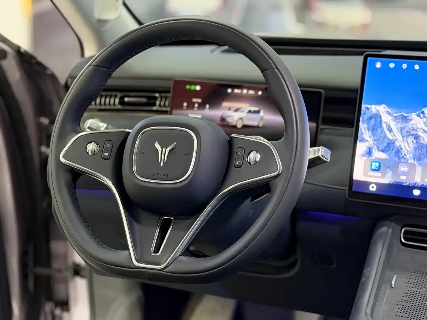 Voyah Free 2025 Free+ 4WD Qiankun Edition — миниатюра 7