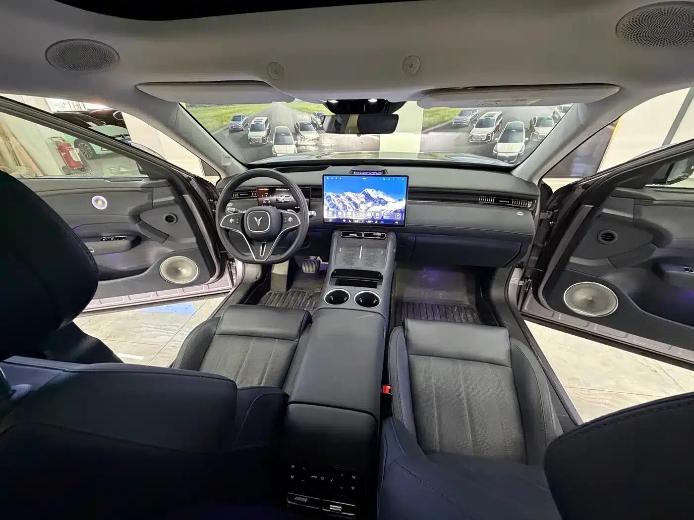 Voyah Free 2025 Free+ 4WD Qiankun Edition — миниатюра 9