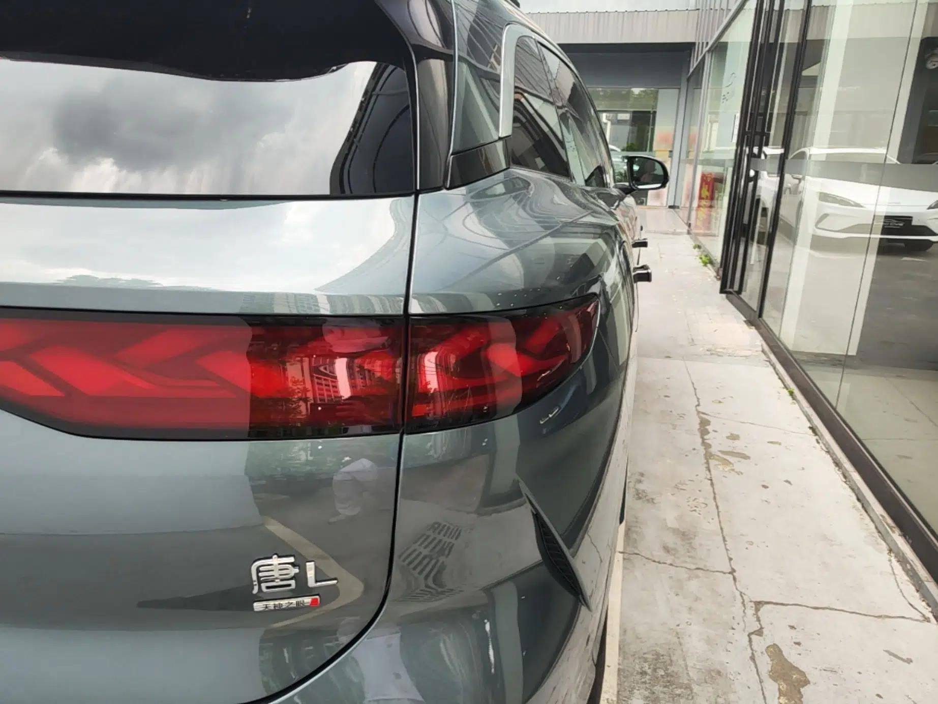 BYD Tang L 2025 DM 175KM Drone Player Edition — миниатюра 9