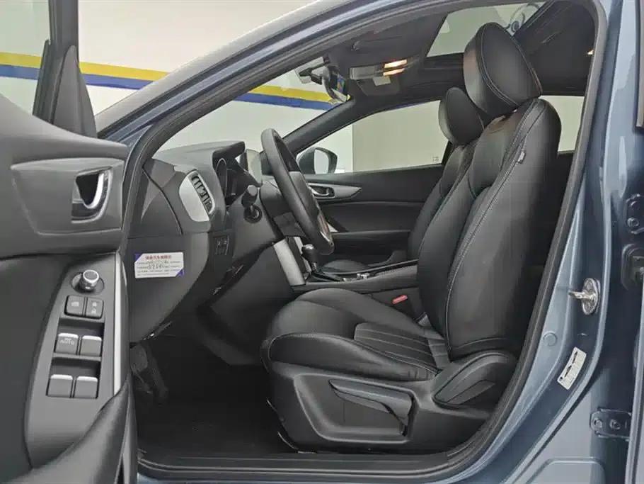 Mazda CX-4 2018 2.0L Automatic 2WD Blue Sky Vitality Edition (China VI Emission Standard) — миниатюра 9