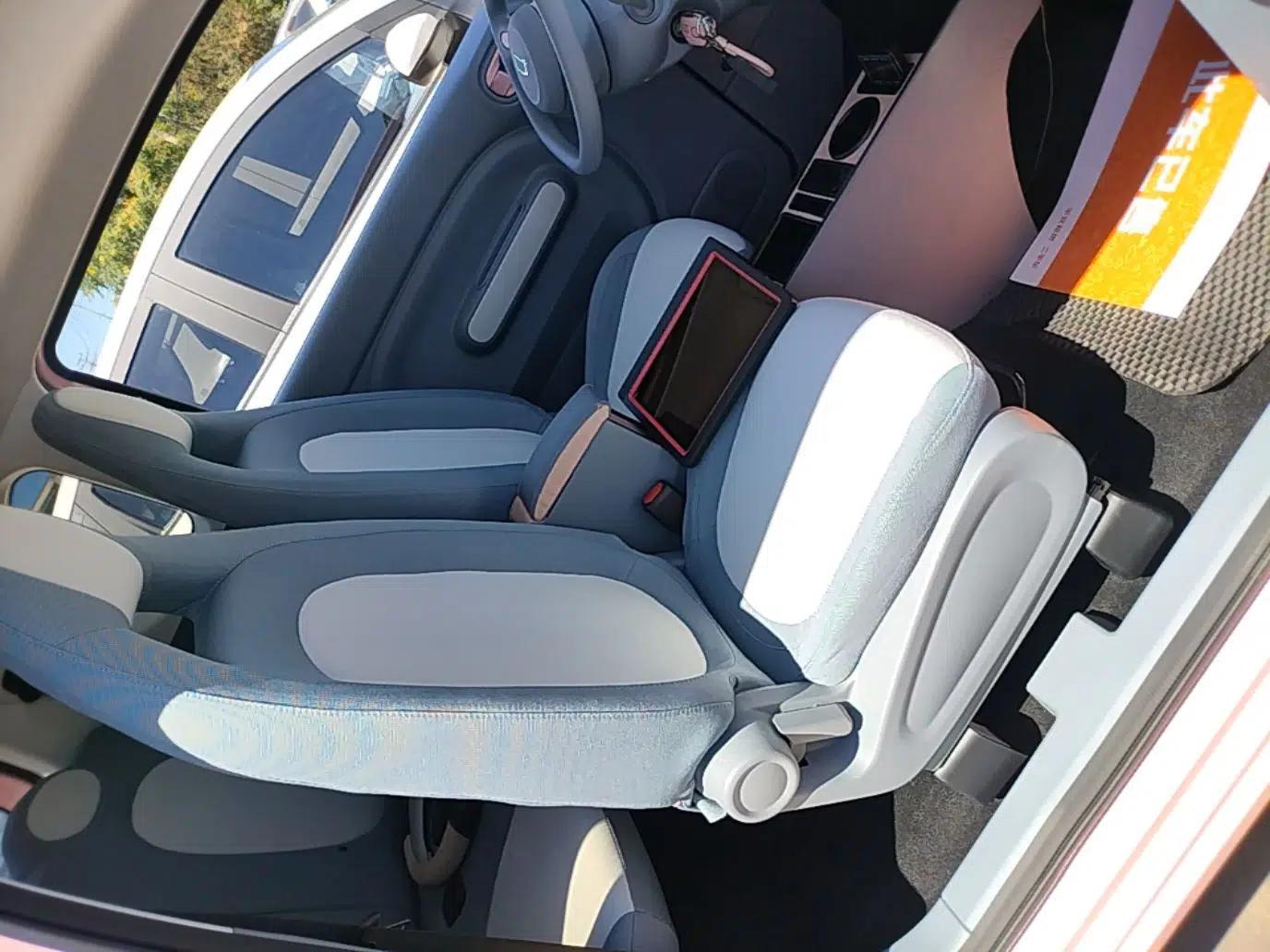 Bestune Pony 2025 222km Range Agile Horse — миниатюра 19