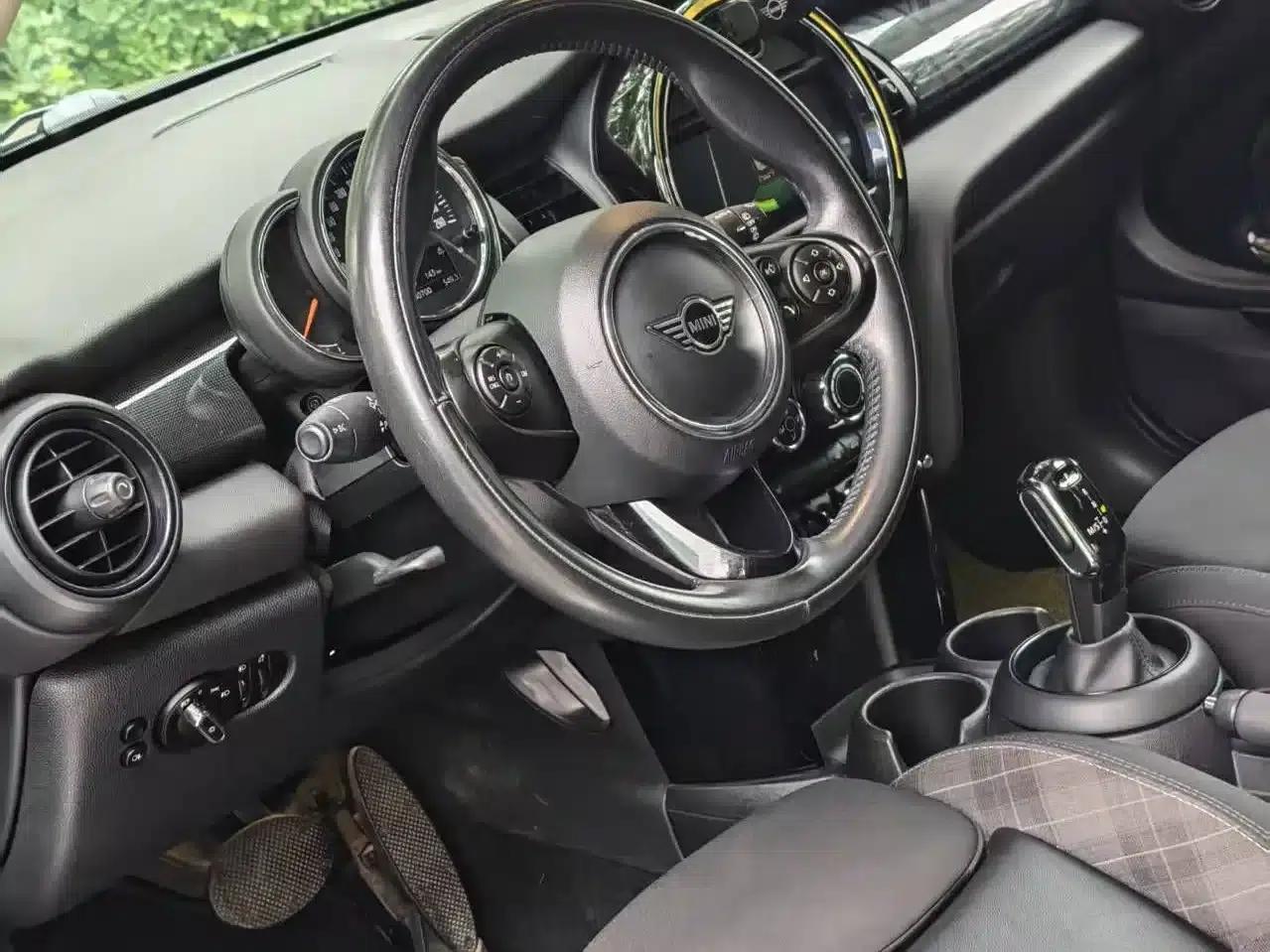2018 MINI 1.5T COOPER Classic — миниатюра 4