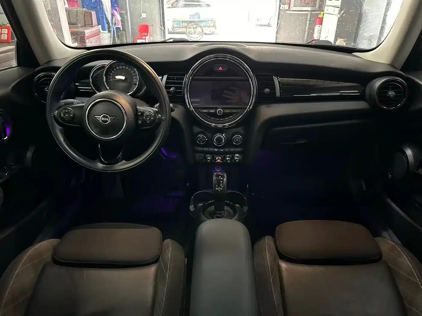 2018 MINI 1.5T COOPER Classic — миниатюра 11