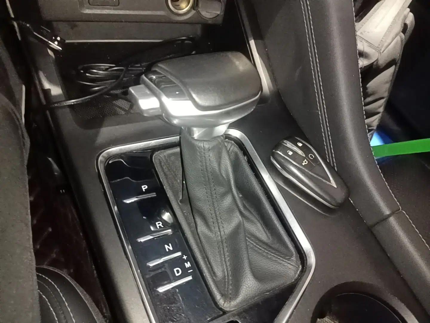 CHANGAN CS75 PLUS 2021 1.5T Automatic Luxury Version — миниатюра 23
