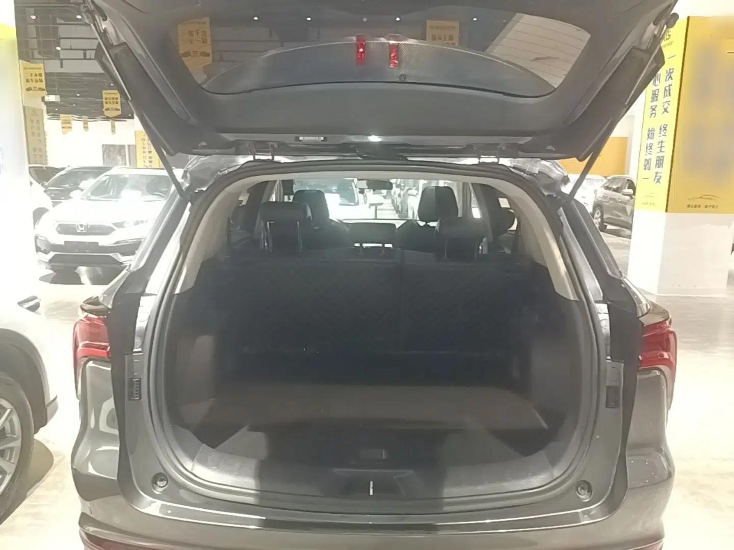 CHANGAN CS75 PLUS 2021 1.5T Automatic Luxury Version — миниатюра 29