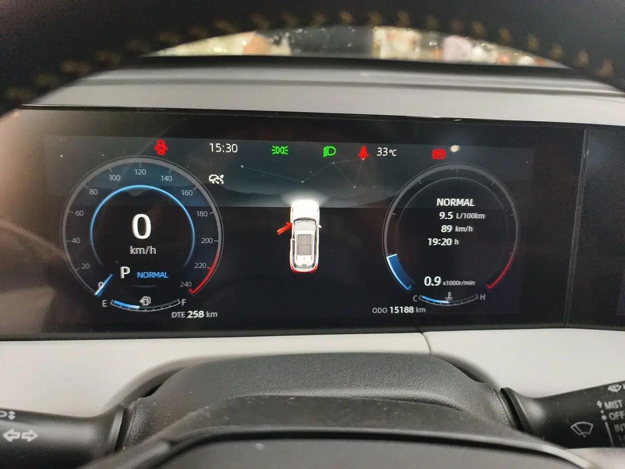CHANGAN CS75 PLUS 2023 3rd Generation 1.5T Automatic Prestige Model — миниатюра 11
