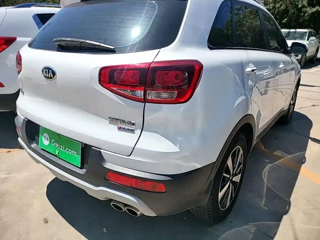 KX3 Sportage 2017 1.6T Automatic Premium Edition — миниатюра 8