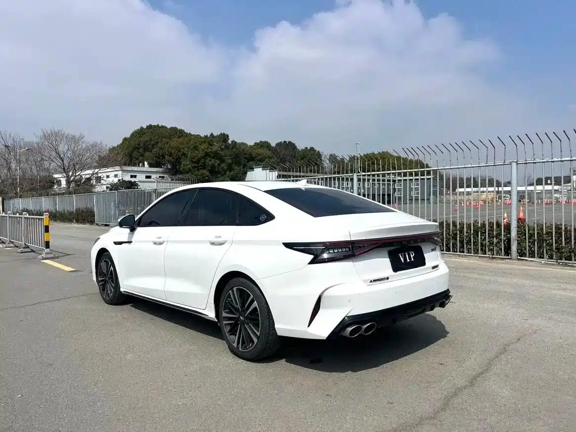 Chery Arrizo 8 2024 High-Performance Edition 2.0T DCT — миниатюра 13
