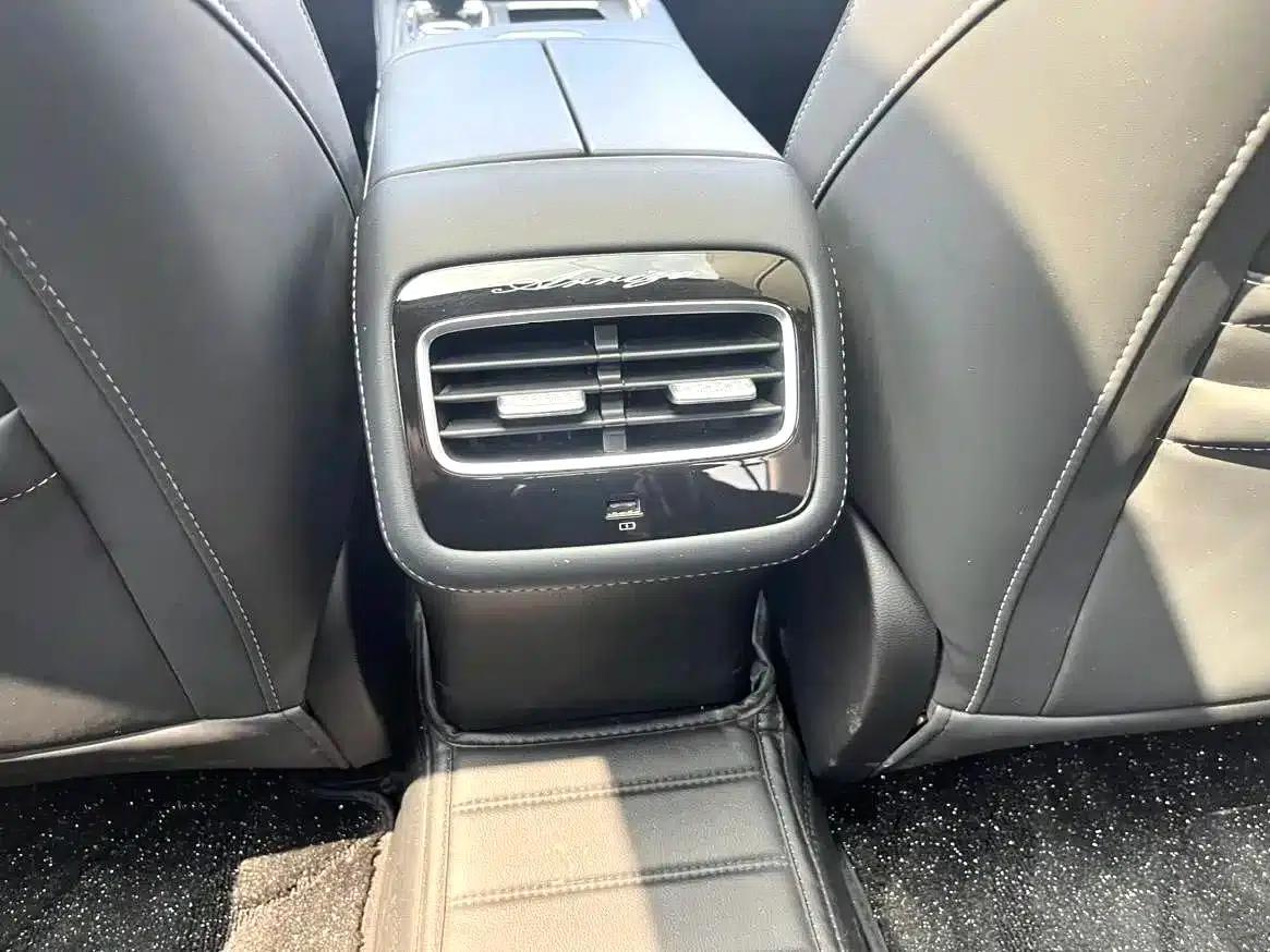 Chery Arrizo 8 2024 High-Performance Edition 2.0T DCT — миниатюра 6
