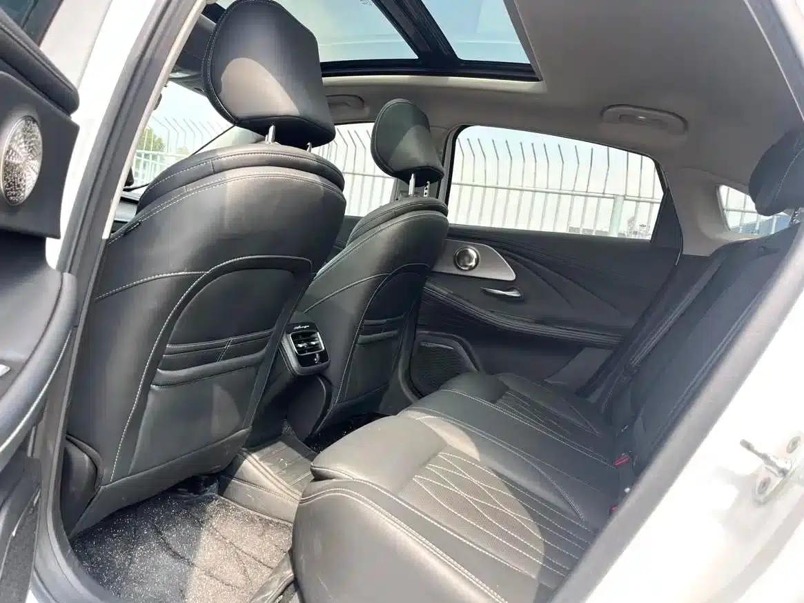 Chery Arrizo 8 2024 High-Performance Edition 2.0T DCT — миниатюра 7