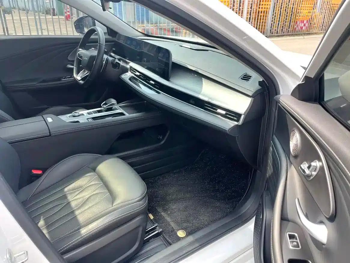 Chery Arrizo 8 2024 High-Performance Edition 2.0T DCT — миниатюра 8