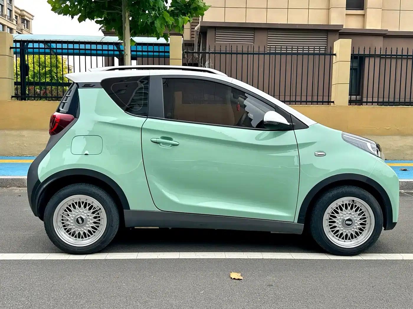 Little Ant 2022 Model Facelift, Sweet Pink Version, Full Sugar Version, Lithium Iron Phosphate, 30.7kWh, 30kW, 301km/h — миниатюра 8