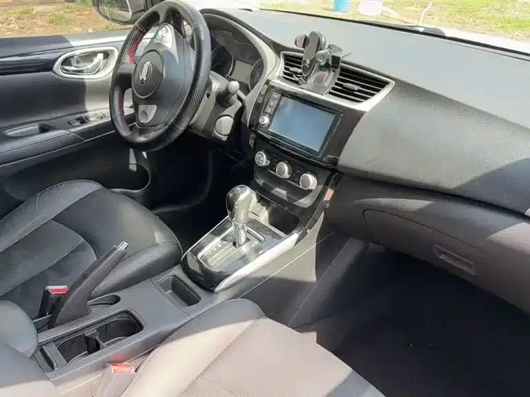 Nissan Sylphy 2016 1.6XL CVT Luxury Edition — миниатюра 4
