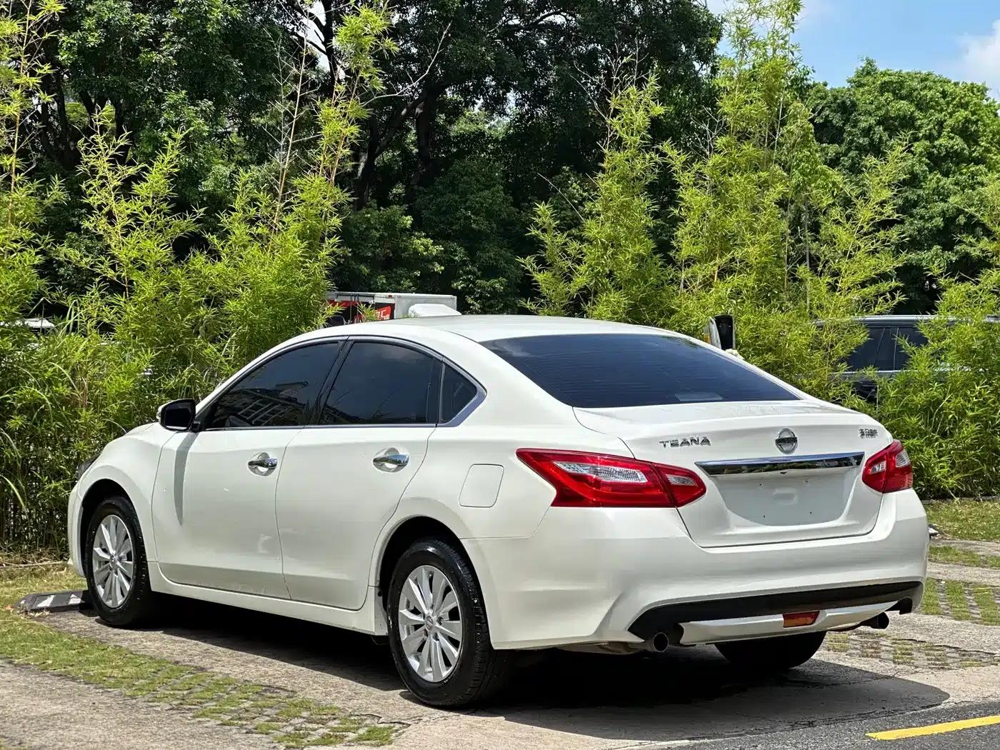 Teana 2018 2.0L XL Smart Edition — миниатюра 10