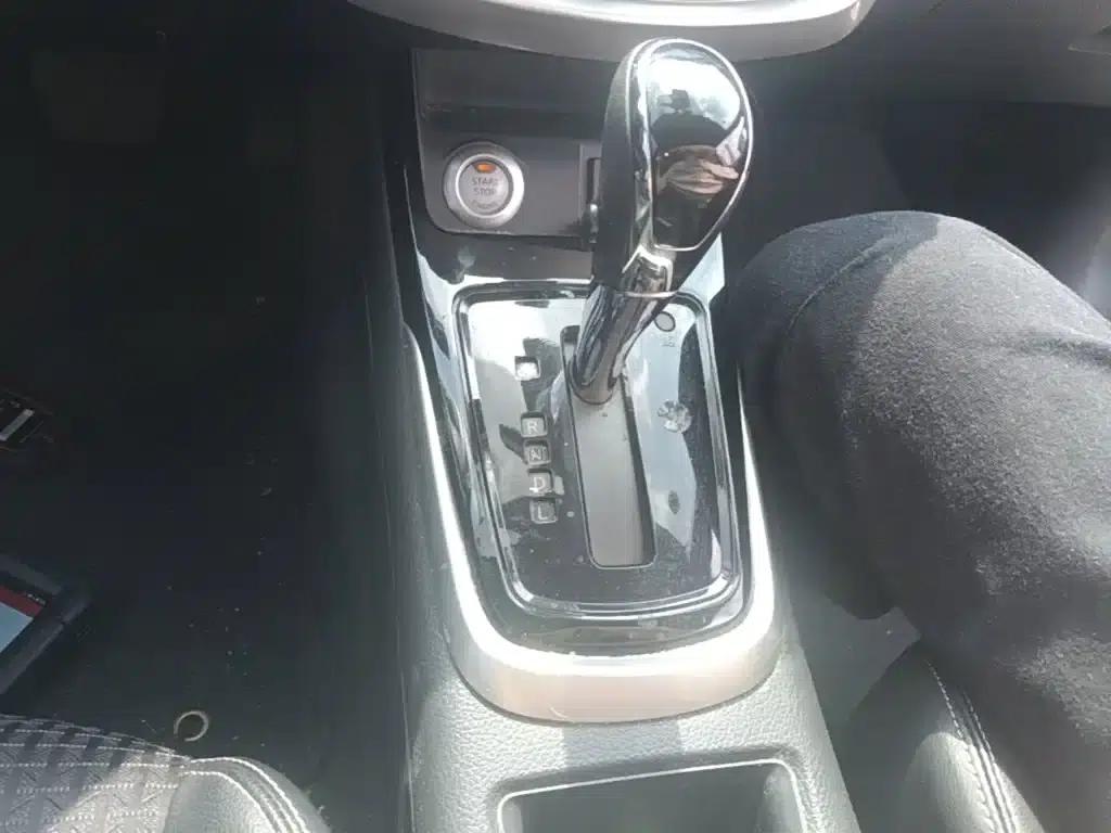 2016 Tiida 1.6L CVT Smart Edition — миниатюра 14