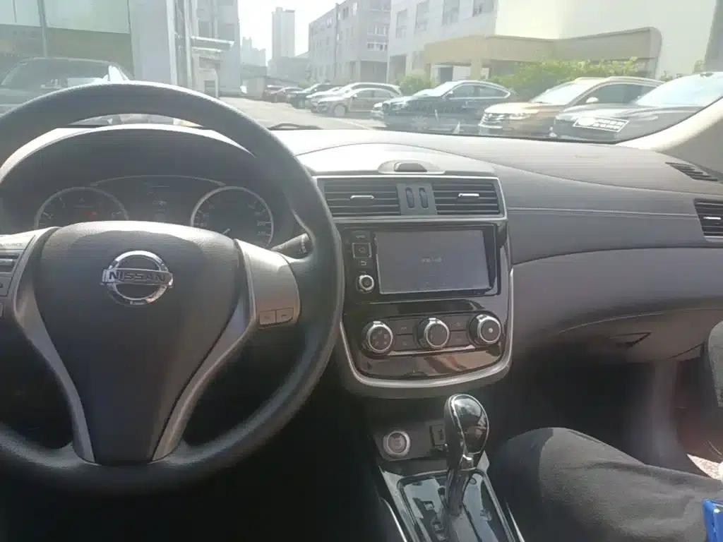 2016 Tiida 1.6L CVT Smart Edition — миниатюра 10