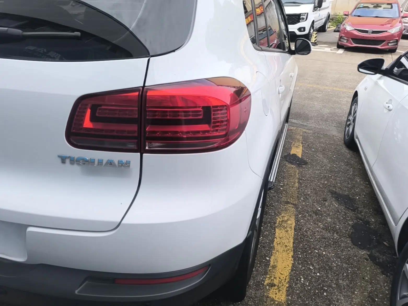 Volkswagen Tiguan 2016 280TSI Automatic Two-Wheel Drive Silk Road Comfort Edition — миниатюра 9