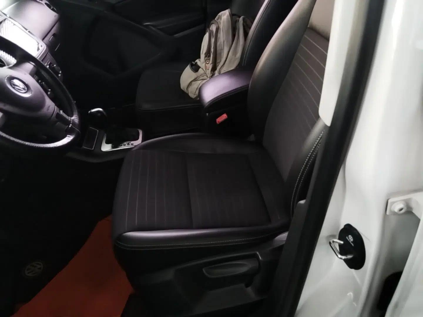 Volkswagen Tiguan 2016 280TSI Automatic Two-Wheel-Drive Silk Road Style Edition — миниатюра 17