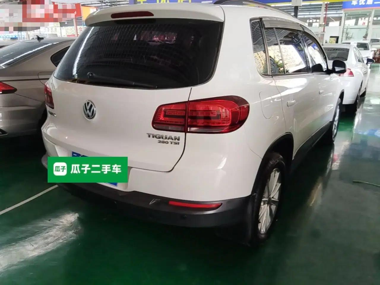 Volkswagen Tiguan 2016 280TSI Automatic Two-Wheel-Drive Silk Road Style Edition — миниатюра 6