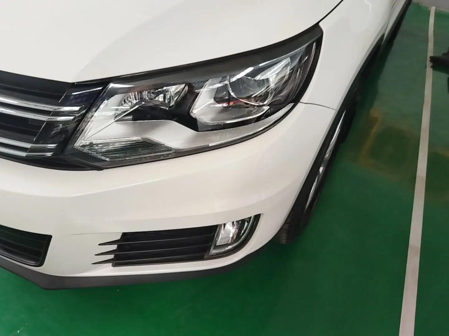 Volkswagen Tiguan 2016 280TSI Automatic Two-Wheel-Drive Silk Road Style Edition — миниатюра 8