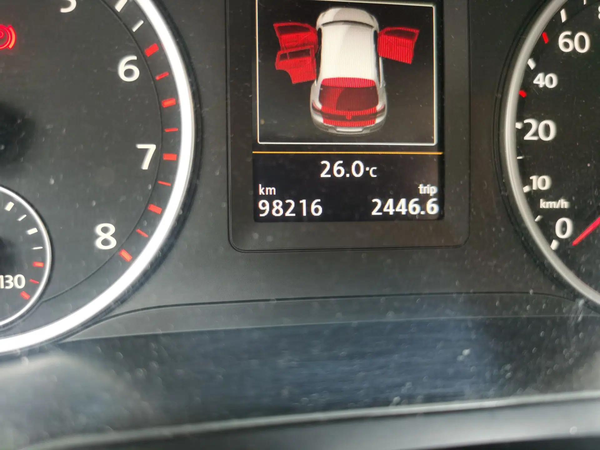 Volkswagen Tiguan 2015 2.0 TSI Automatic All-Wheel Drive Flagship Edition — миниатюра 12