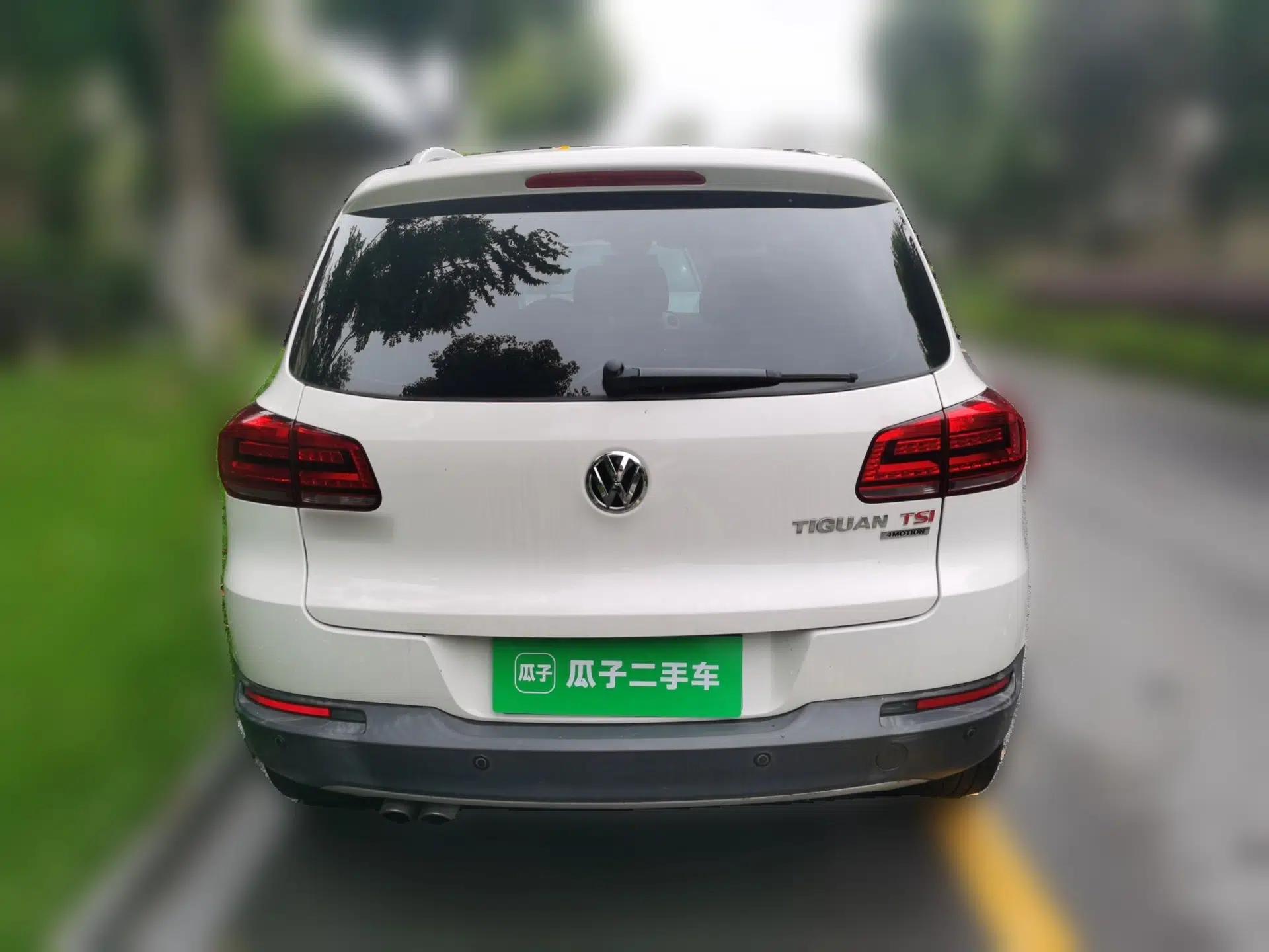 Volkswagen Tiguan 2015 2.0 TSI Automatic All-Wheel Drive Flagship Edition — миниатюра 5