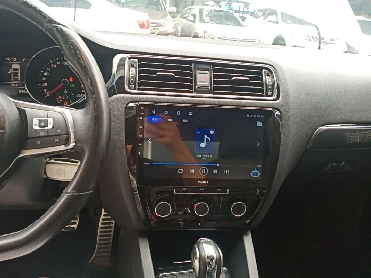 Volkswagen Sagitar 2016 280TSI Automatic R-Line — миниатюра 12