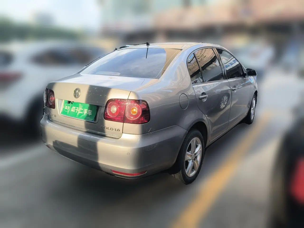 Volkswagen Polo 2011 Jingqu 1.6L Manual - Real Cool Edition — миниатюра 6