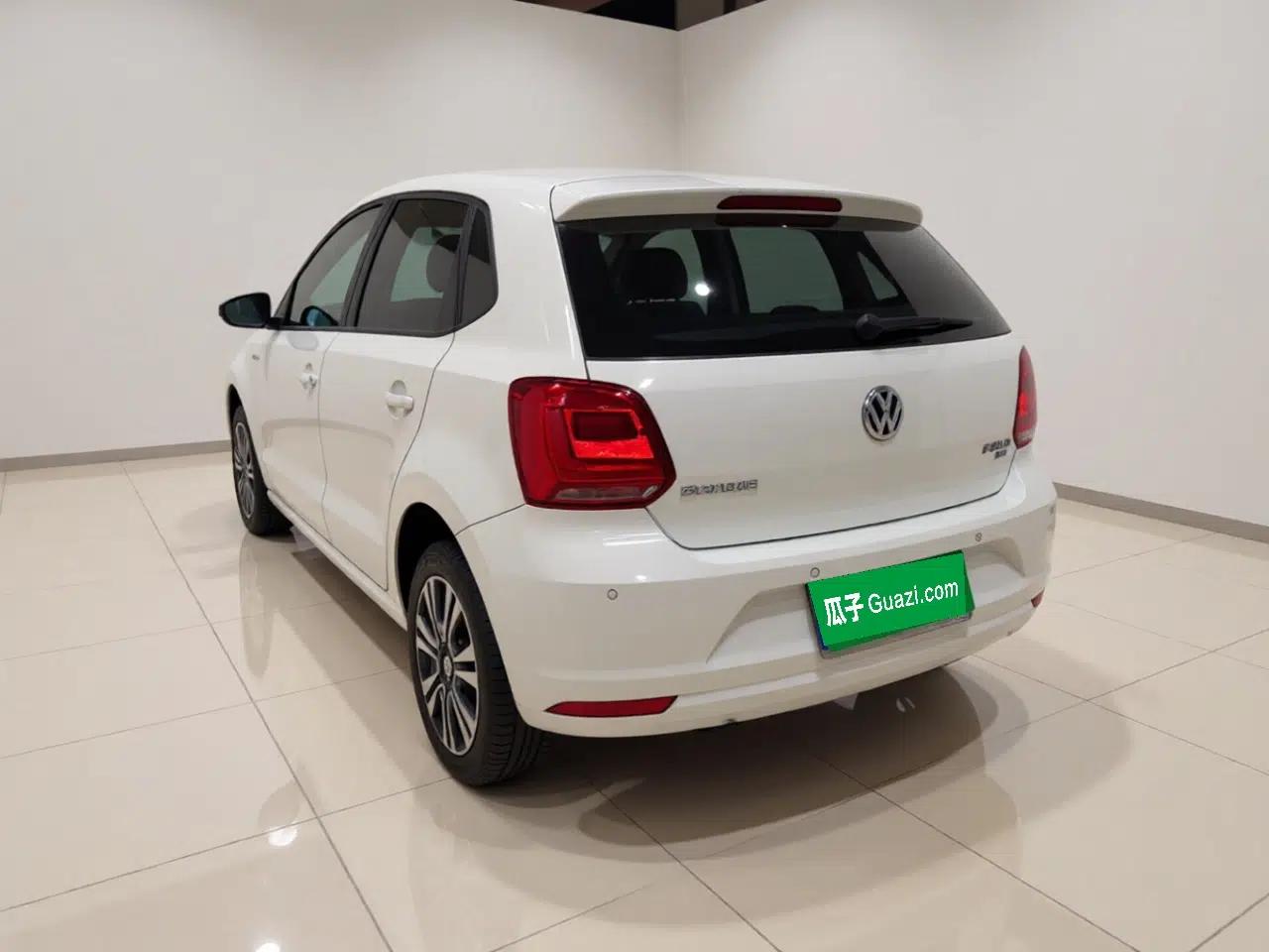 Volkswagen Polo 2018 1.5L Automatic Enjoyment Model — миниатюра 4
