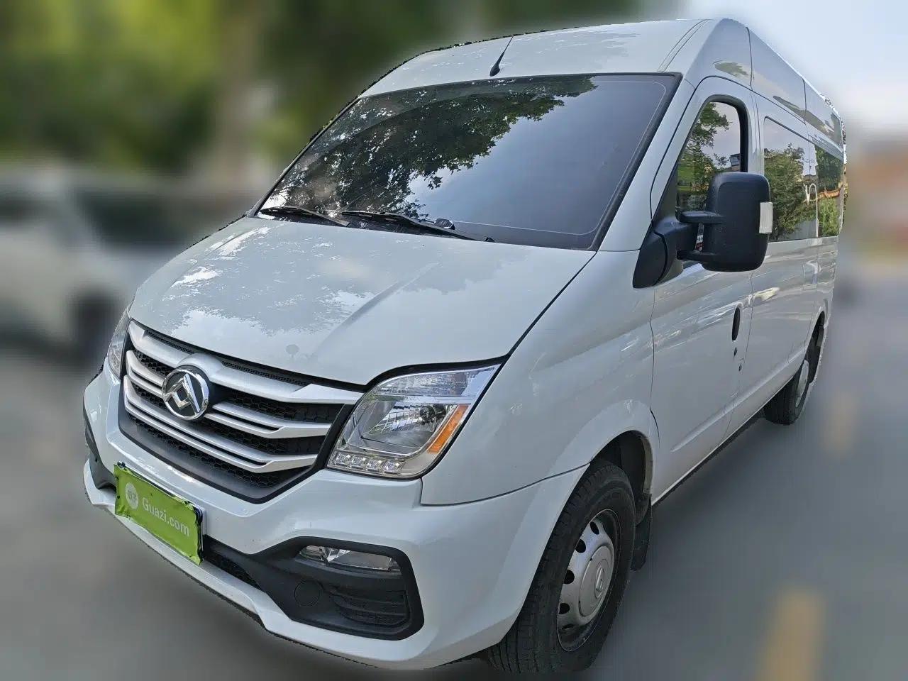 SAIC MAXUS Xintu V80 2025 Value Edition Aoyuntong 2.0T Manual Long Wheelbase Mid-Height Design 127 Ps 6/7/9-Seater — миниатюра 1