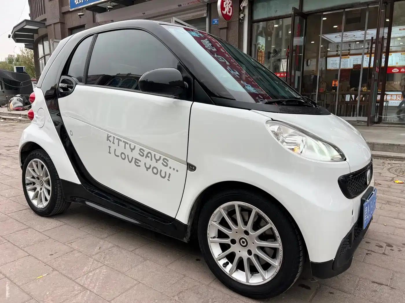 2014 Smart Fortwo 1.0T Hardtop City Lightwave Passion Edition — миниатюра 3