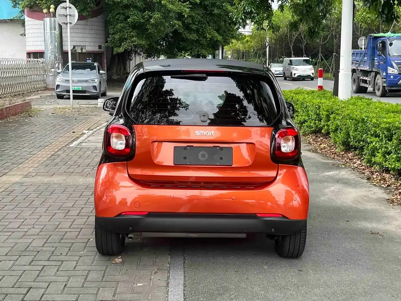 2015 Smart Fortwo 1.0L 52kW Hardtop Dynamic Edition — миниатюра 5