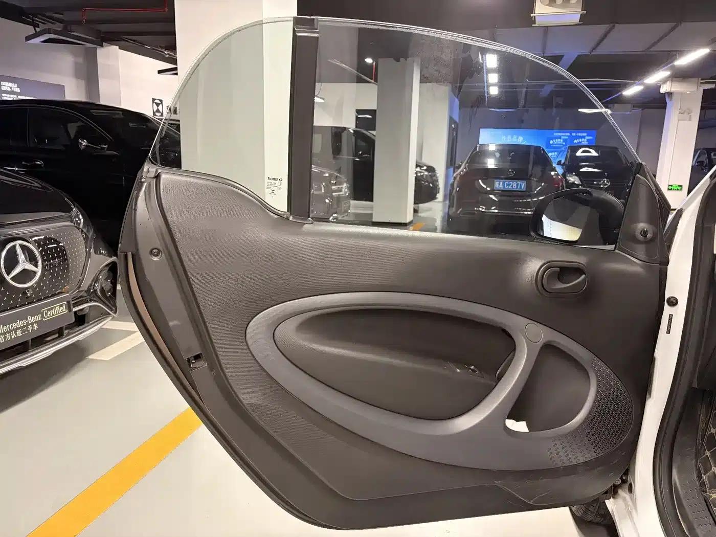 2015 Smart Fortwo 1.0L 52kW Hardtop Dynamic Edition — миниатюра 8