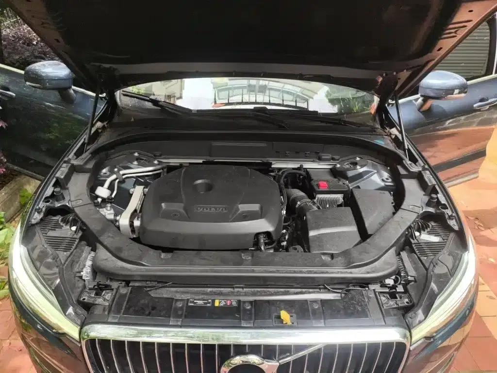 2021 Volvo XC60 T5 AWD Inscription Luxury Edition — миниатюра 11