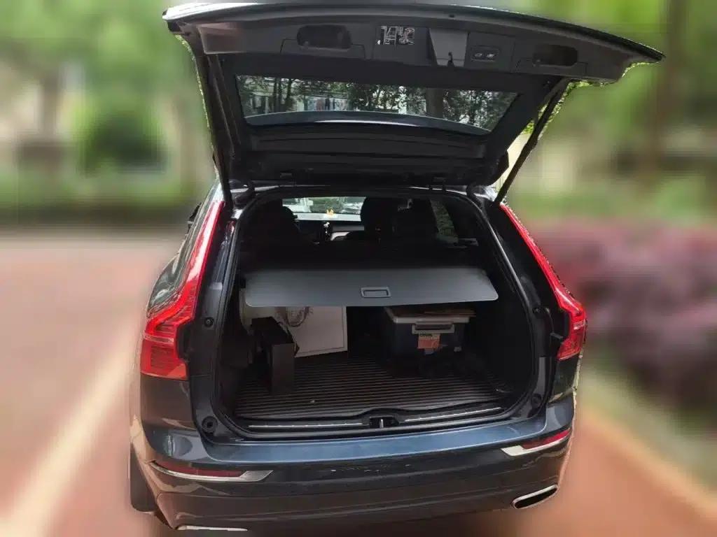 2021 Volvo XC60 T5 AWD Inscription Luxury Edition — миниатюра 10