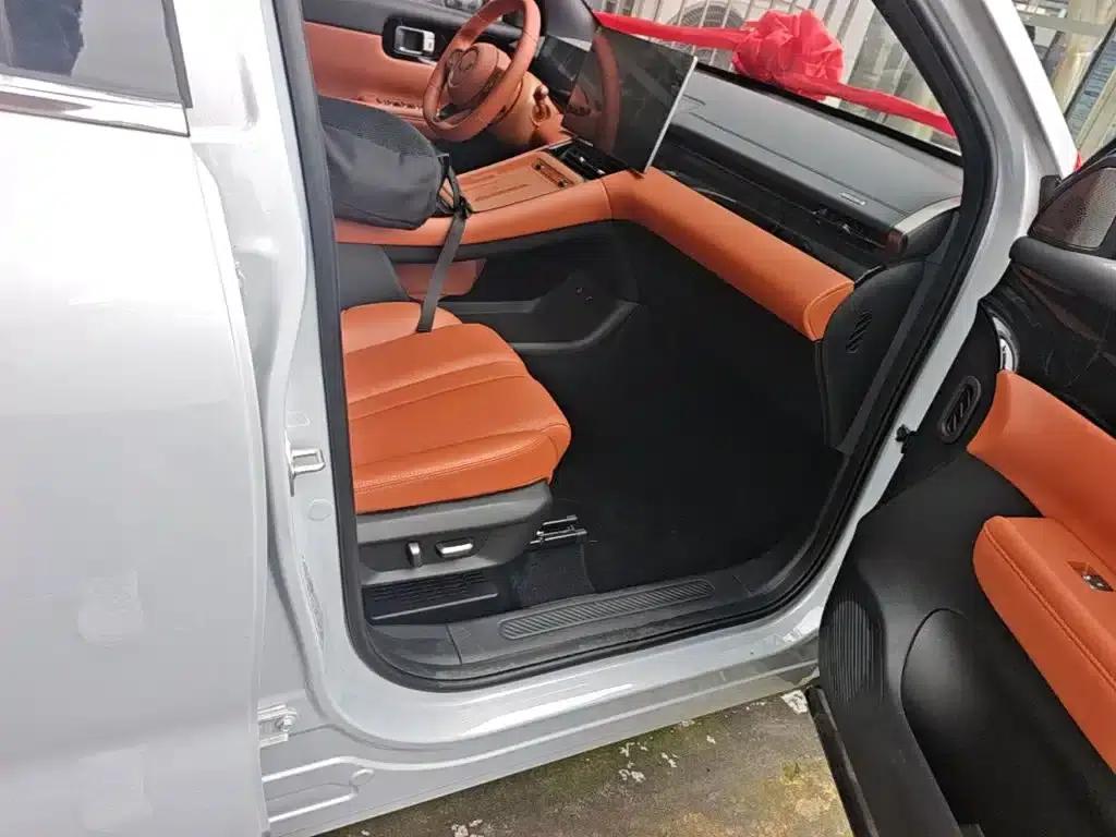 Wuling Xingguang S 2025 Model 130km Flagship Edition — миниатюра 11