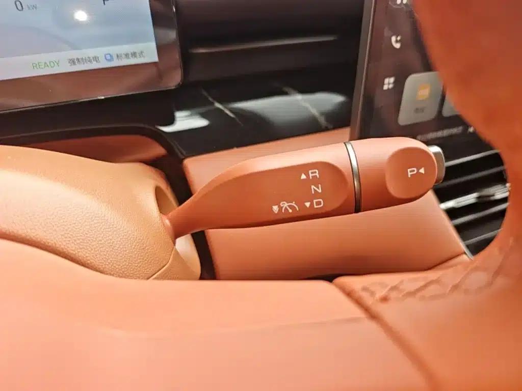 Wuling Xingguang S 2025 Model 130km Flagship Edition — миниатюра 21