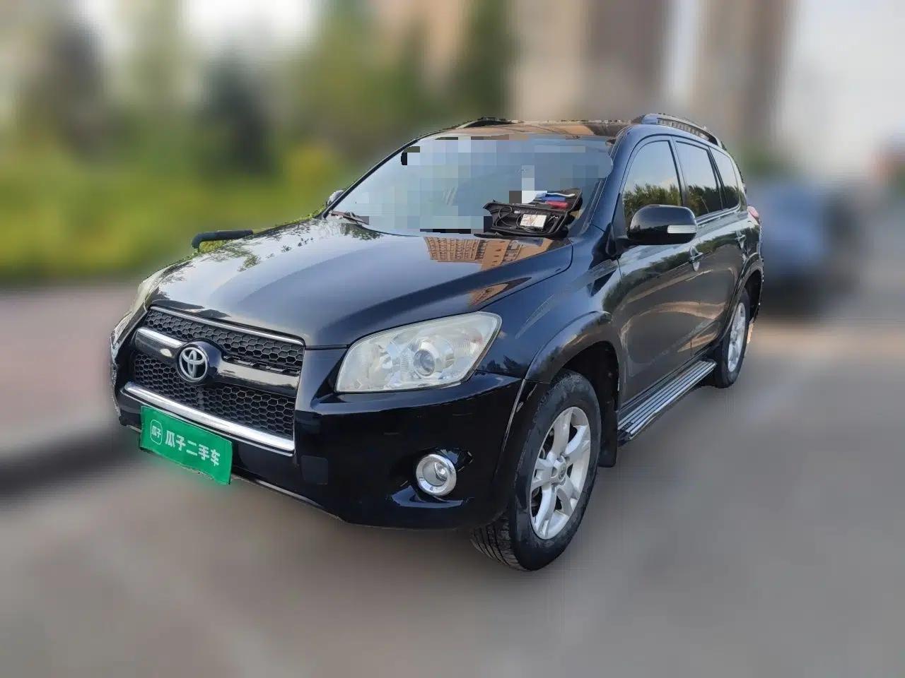 Toyota RAV4 2011 2.0L Automatic 4x4 Edition — миниатюра 1