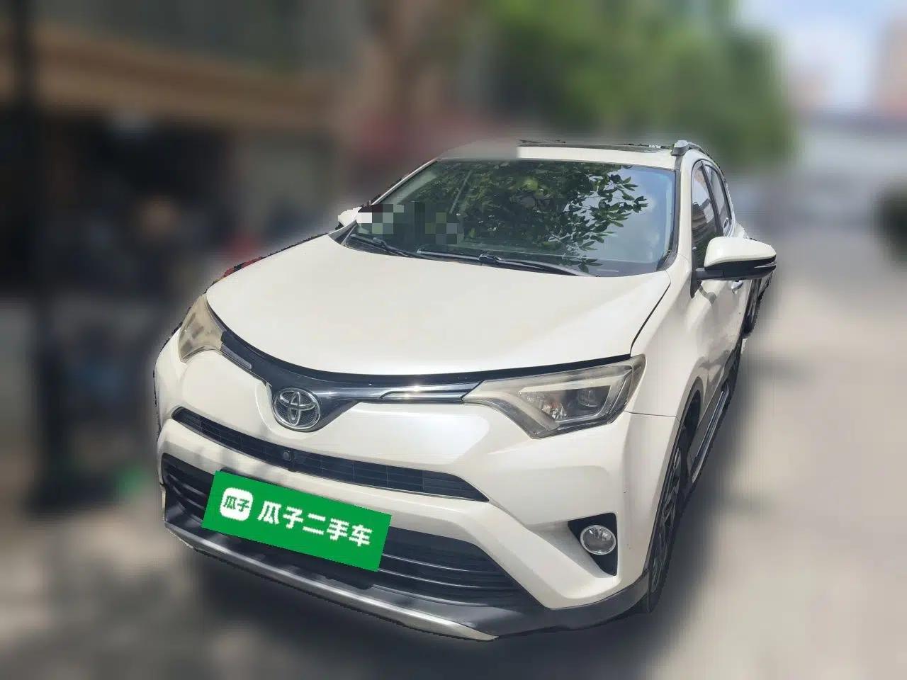 Toyota RAV4 2016 2.5L Automatic 4x4 Elite Edition — миниатюра 1