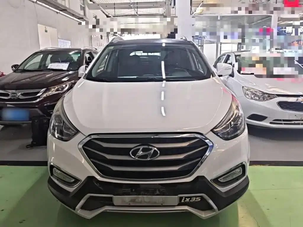 Beijing Hyundai ix35 2015 2.0L Automatic 2WD Smart Model (National IV Emission Standard) — миниатюра 3