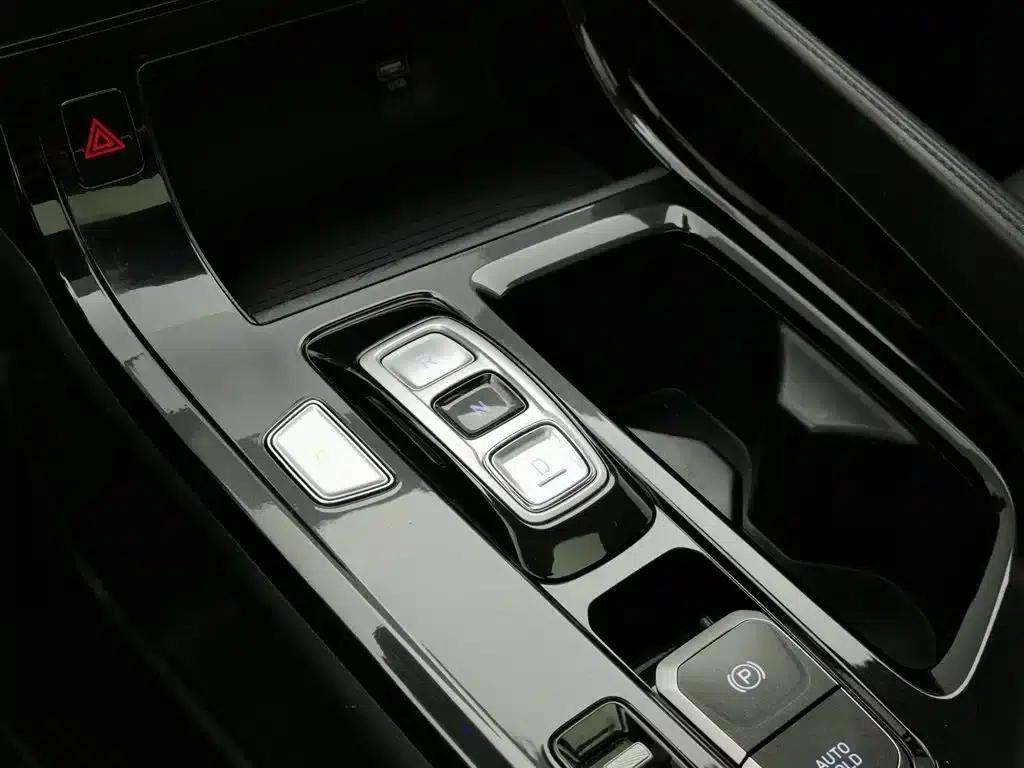 Kusto 2021 270TGDi Premium Edition LUX — миниатюра 13
