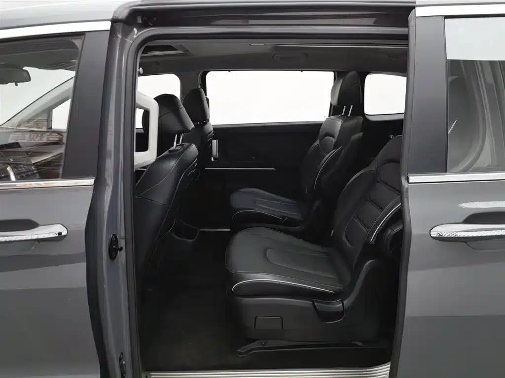 Kusto 2021 270TGDi Premium Edition LUX — миниатюра 15