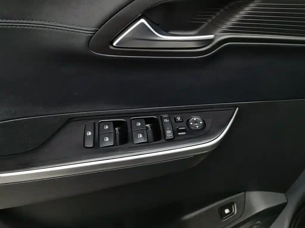 Kusto 2021 270TGDi Premium Edition LUX — миниатюра 9