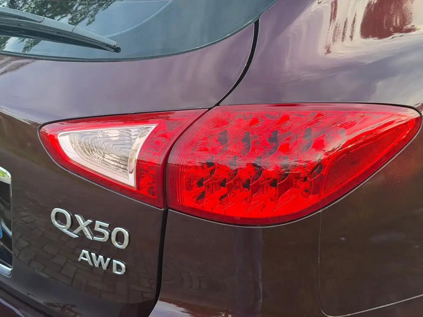 Infiniti QX50 2015 2.5L Comfort Edition — миниатюра 19